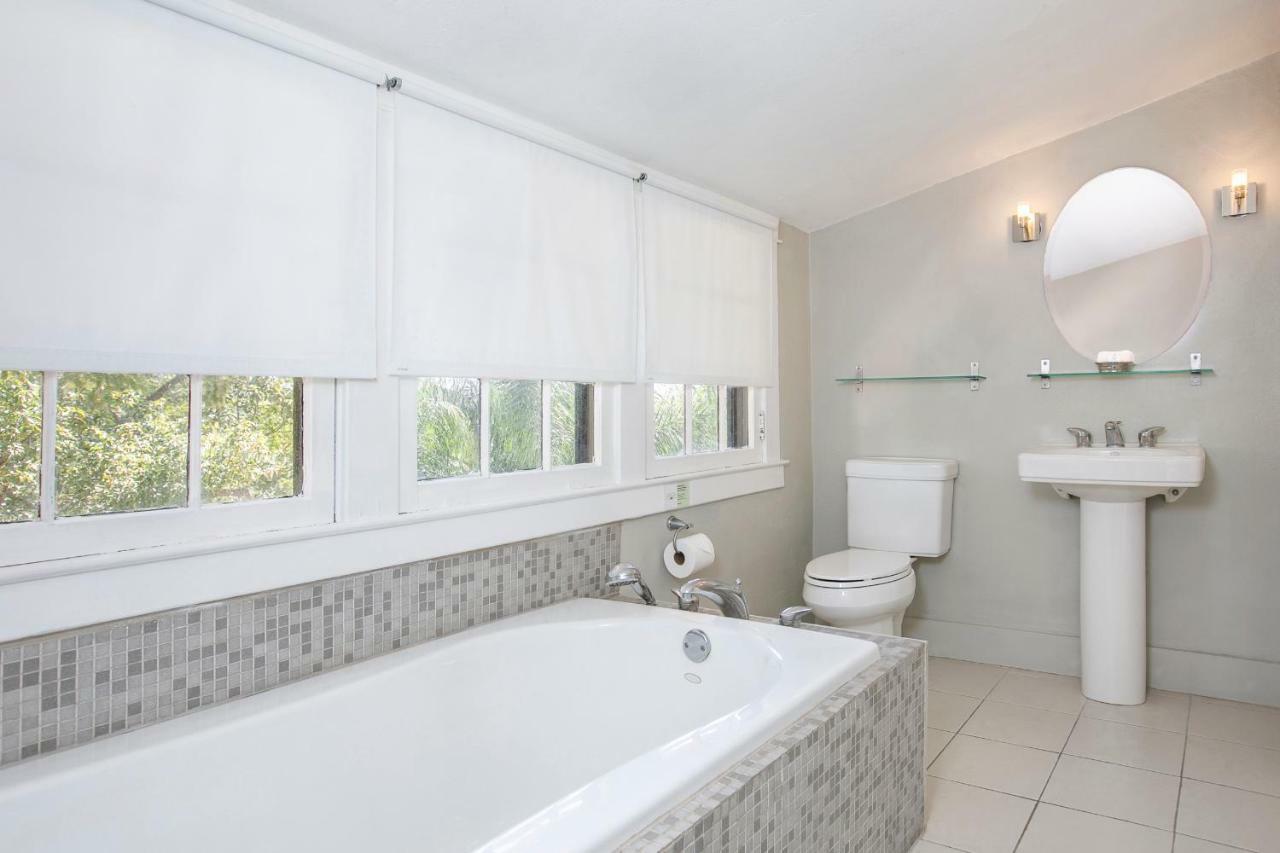 Adora Inn Mount Dora Dış mekan fotoğraf
